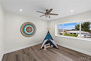 Secondary bedroom